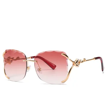 2020 Luksus Brand Designer Uindfattede Solbriller Kvinder Klassisk Fox Sol Briller Damer Elegante Goggle Oculos De Sol Gafas Nuancer