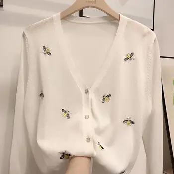 2020 Kvinder Sommeren Tynd Søde strikkede Pullovers Kvindelige Strikket Tre Kvart Ærme Blomst Cardigan Shirts Dame strik Toppe