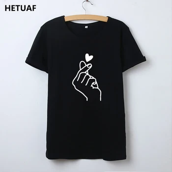 HETUAF koreanske T-Shirt Kvinder T-shirt Gestus Elsker Grafiske Tees Kvinder Tshirt Finger Hjertet Trykt Sommer Top Femme Camisetas Mujer