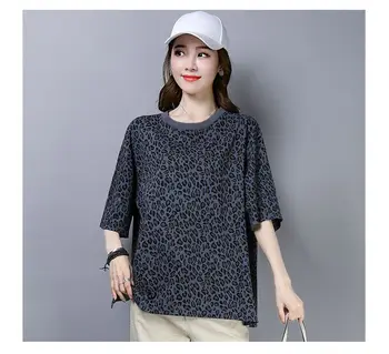 Leopard Print Løs, kortærmet T-shirt Kvindelige Rund Hals Side Slids Enkle Stor Størrelse Medium Lang T-shirt Pullover Kvinder