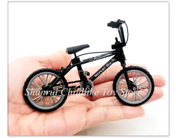 Finger-Scooter Metal Materiale Mini Cykel, Skateboard Mini Scooter To Hjul Pædagogisk Legetøj Metal Finger Cykel til Drenge