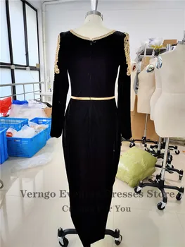 Verngo Luxury Mermaid Lange Ærmer Velvet Aften Kjoler Med Guld Blonder Applique V Hals Dubai Arabisk Vintage Prom Kjoler Tøj