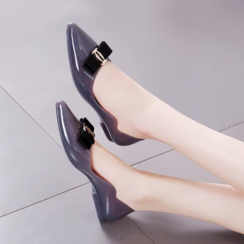 2020 spidse bue jelly sko fladskærms gennemsigtig krystal sko kvinders blød plastic sandaler vandtæt sandaler