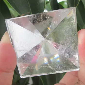 40*40 mm Lav Pris Naturlig Klar Quartz Krystal Pyramide Hånd lavet Healing Reiki Engros