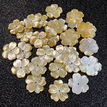 3pcs CarvenYellow Shell Blomst Rene Naturlige Materiale Kronblade 3D Blomst Perler for Håndlavet Halskæde DIY Smykker at Gøre