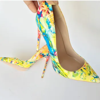 Keshangjia 2018 spring nye kvinder pumper udskrivning blomster sko sexy spids tå tynd høj hæl fest, bryllup sko kvinder