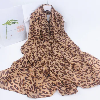 Nye mode design til kvinder silke tørklæde med leopard print til damer vinter efterår tørklæder kvindelige wrap sjal stranden stoles hijab foulard