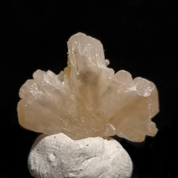 Natursten Cerussite Mineral Krystal-Prøve fra Guangxi-Provinsen,Kina A1-1