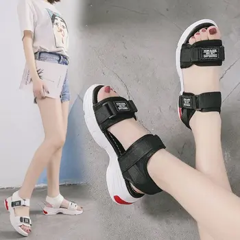 Xiaying Smil 2020 sommeren nye stil fladbundede kage med tykke såler kvinders sandaler